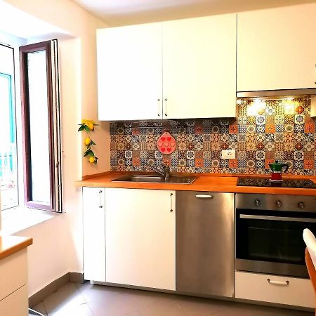 Amaranto Apartment ตราปานี ภายนอก รูปภาพ